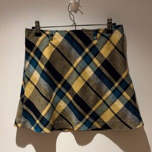 I Love H81 - Plaid Mini Skirt in Yellow and Navy